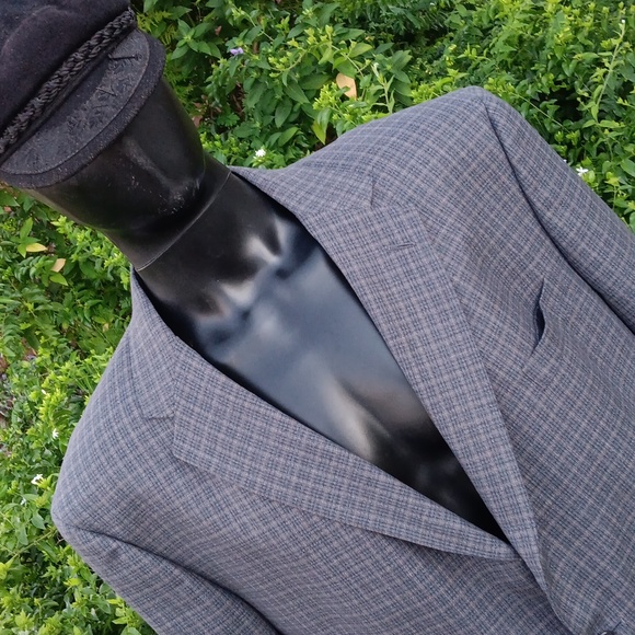 AUSTIN REED VINTAGE MEN;S LUXURY CHECK BLAZER